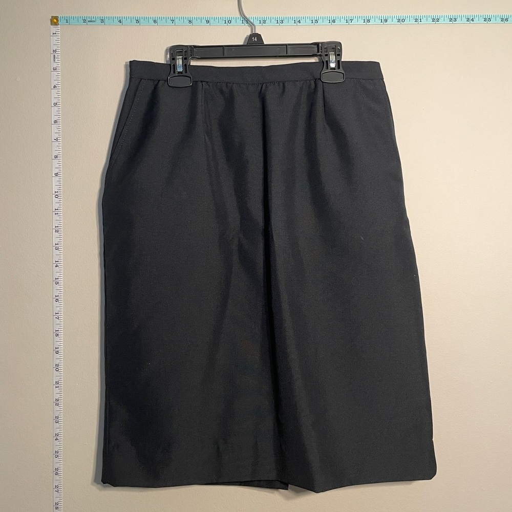 Edward's Signature Black Midi Skirt w/ Pockets